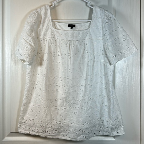 Talbots White Eyelet Short Sleeve Blouse Square Neck Size XL EUC #VEG-0114 - Picture 2 of 6